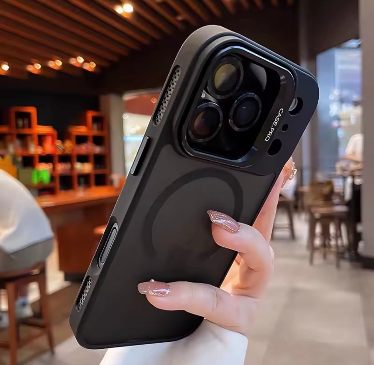 Coque Magnétique Avec Support Et Lens Camera Pour iPhone